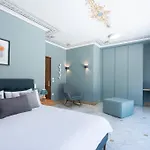 Lion Villa